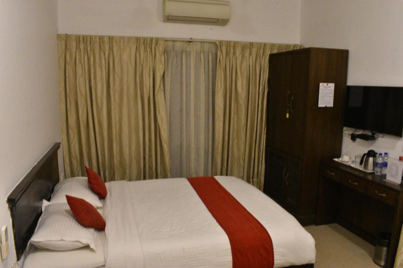 Отель Calangute Grande Экстерьер фото